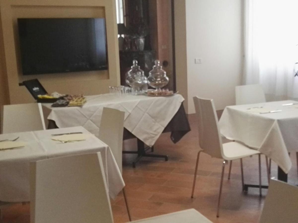 Locanda Al Portone Scandiano Ngoại thất bức ảnh