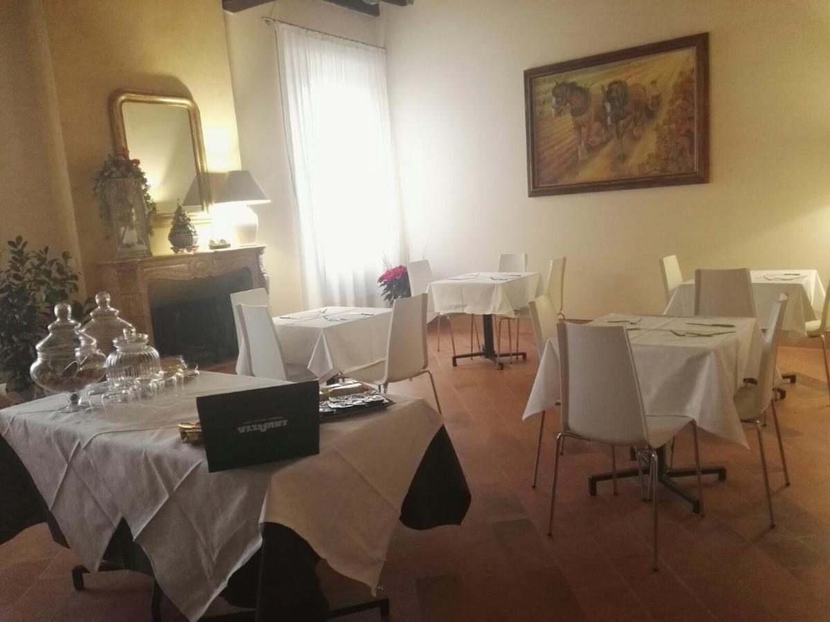 Locanda Al Portone Scandiano Ngoại thất bức ảnh